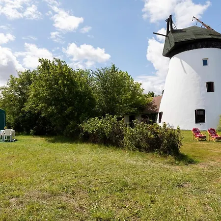 Windmill Vacation Home In Ledzin Near Baltic Sea Нєхоже Екстер'єр фото