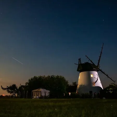 Windmill Vacation Home In Ledzin Near Baltic Sea Нєхоже Екстер'єр фото