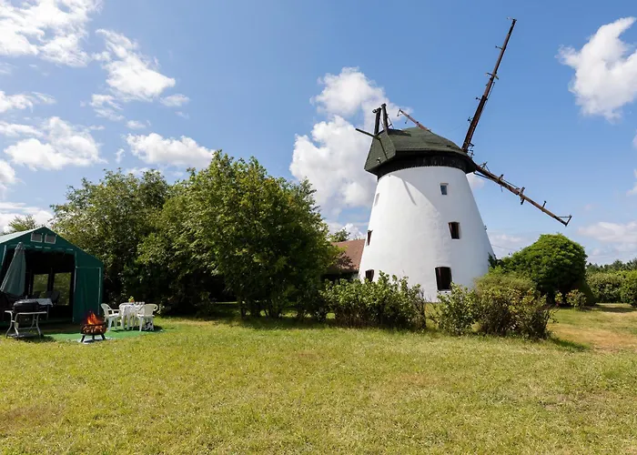 Windmill Vacation Home In Ledzin Near Baltic Sea