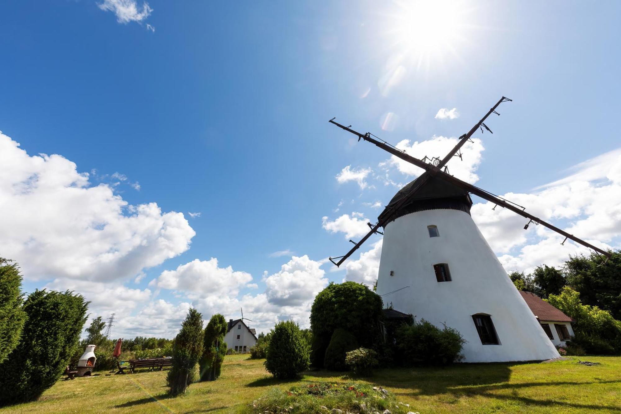 Windmill Vacation In Ledzin Near Baltic Sea